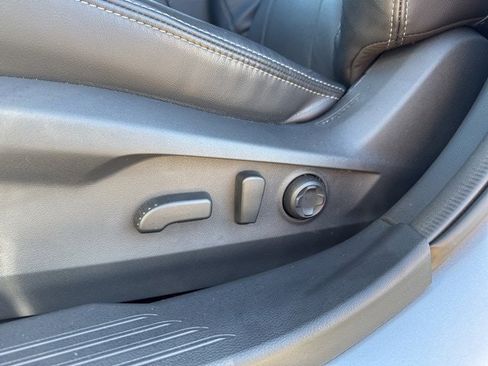 Used 2025 Subaru Outback Limited w/ Popular Package #2 image 27