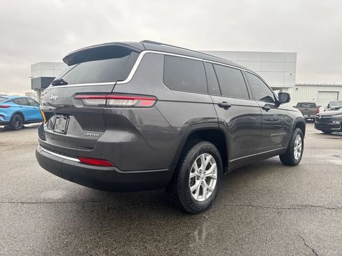 Used 2023 Jeep Grand Cherokee L Limited w/ Luxury Tech Group II image 7