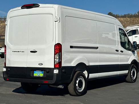 New 2026 Ford Transit 250 148 Medium Roof w/ Load Area Protection Package image 5