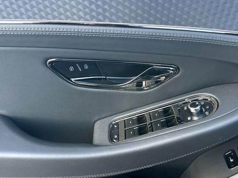 New 2026 Bentley Continental GTC AWD/4WD image 15
