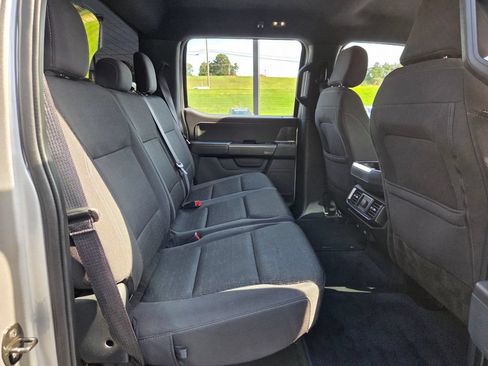 Used 2022 Ford F150 XLT w/ Equipment Group 302A High AWD/4WD image 15
