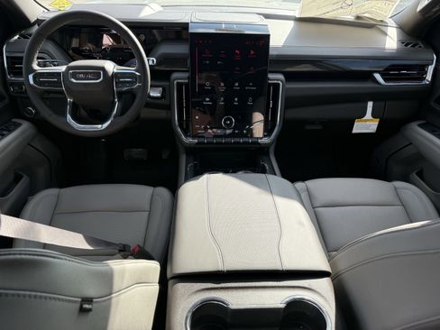 New 2026 GMC Yukon XL Elevation w/ LPO, Floor Liner Package image 10