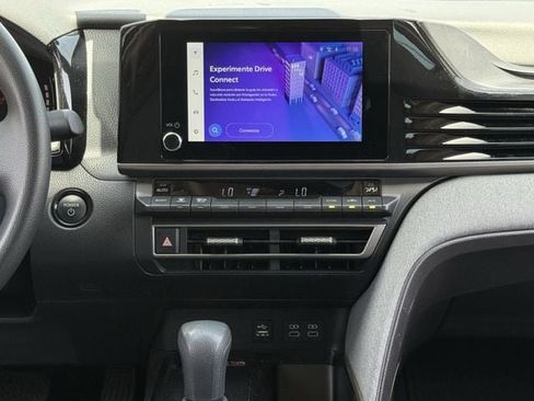 Used 2025 Toyota Camry LE w/ Convenience Package FWD image 17