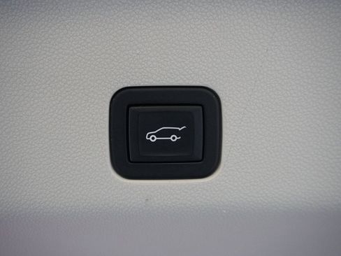 Used 2024 Cadillac Escalade Sport Platinum image 78