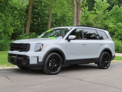 Certified 2025 Kia Telluride EX X-Line AWD/4WD image 24