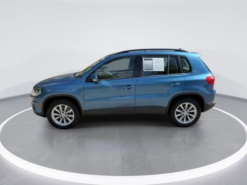 Used 2017 Volkswagen Tiguan Limited w/ Premium Package FWD image 5