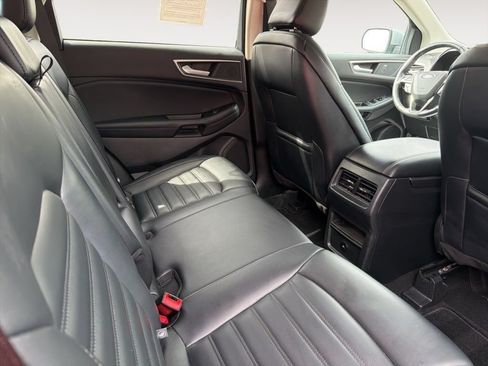 Used 2024 Ford Edge SEL AWD/4WD image 13