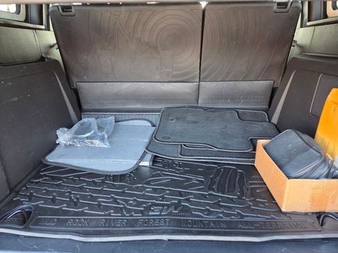 Used 2025 Ford Bronco Badlands AWD/4WD image 18
