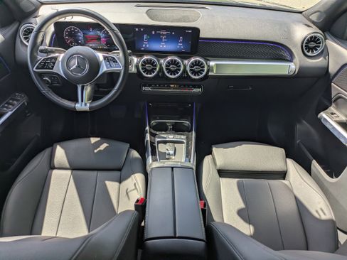 Used 2025 Mercedes-Benz GLB 250 image 6