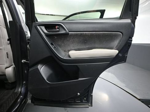 Used 2016 Subaru Forester 2.5i Premium w/ Protection Package #1 AWD/4WD image 33
