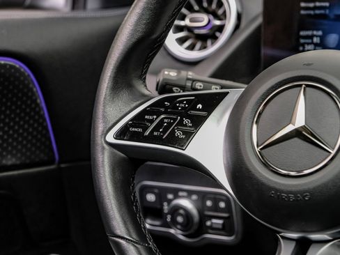 Used 2024 Mercedes-Benz GLA 250 image 21