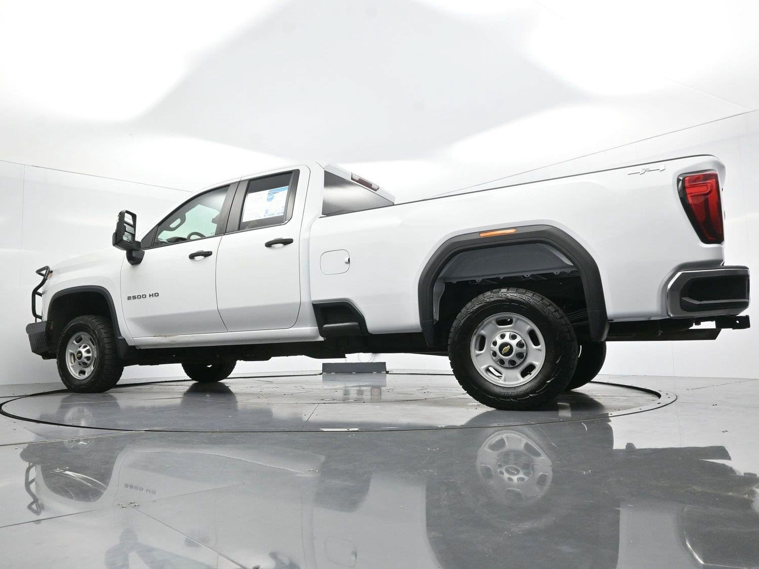 Used 2021 Chevrolet Silverado 2500 W/T w/ WT Convenience Package AWD/4WD image 43