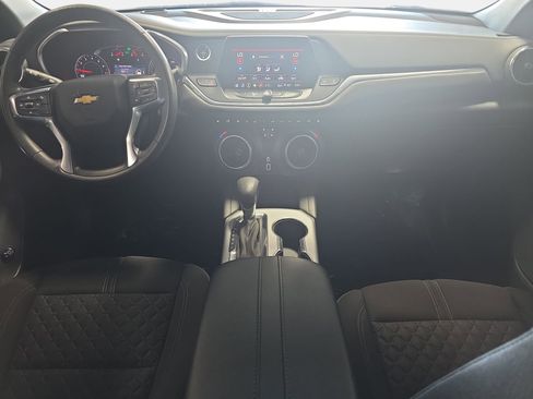 Used 2022 Chevrolet Blazer LT FWD image 9