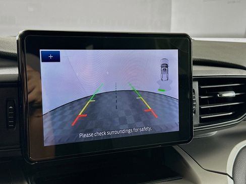 Used 2022 Ford Explorer XLT w/ Class IV Trailer Tow Package image 22