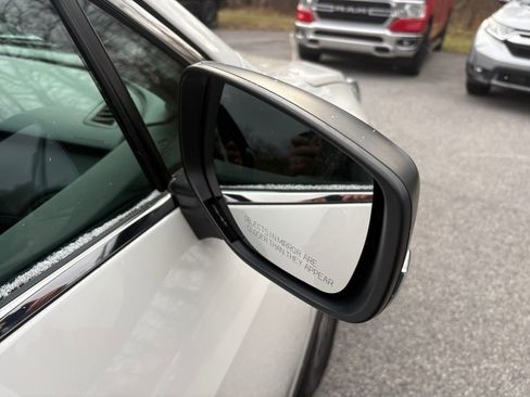 Certified 2024 Subaru Outback image 10