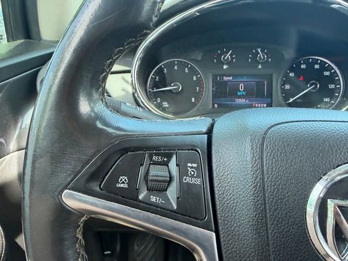 Used 2020 Buick Encore Preferred FWD image 12