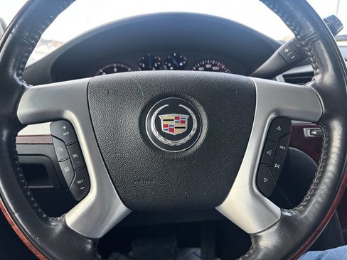 Used 2008 Cadillac Escalade Base AWD 4dr SUV image 8