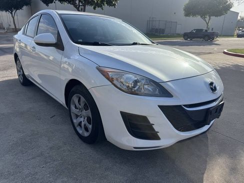 Used 2010 MAZDA MAZDA3 i Sport FWD image 3