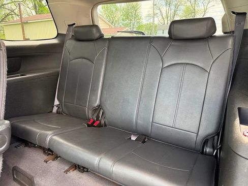 Used 2012 GMC Acadia SLT AWD/4WD image 9