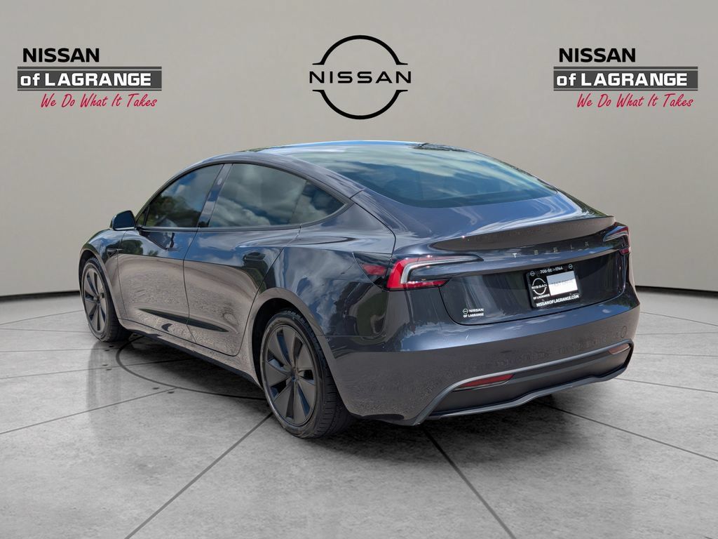 Used 2024 Tesla Model 3 Standard Range RWD image 7