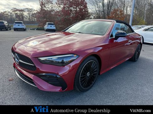Certified 2024 Mercedes-Benz CLE 450 4MATIC Cabriolet image 5