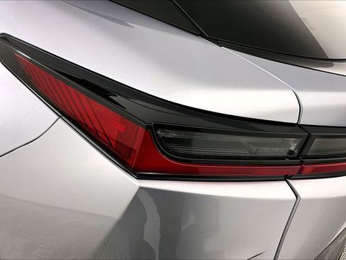 Used 2023 Lexus RZ 450e Premium image 27