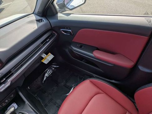 New 2025 Kia K4 GT-Line Turbo image 16