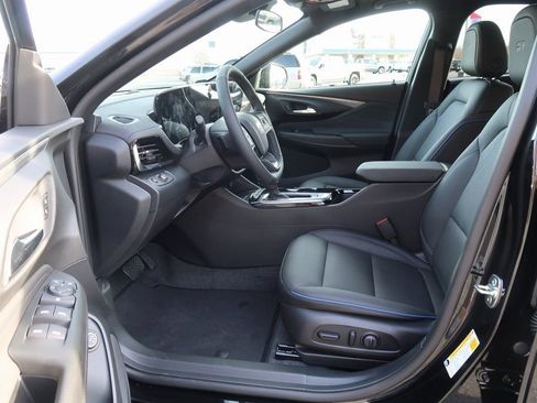 New 2026 Buick Envista Sport Touring w/ Convenience I Package image 7