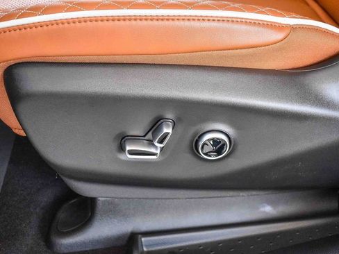 New 2026 Chrysler Pacifica Pinnacle w/ Trailer Tow Group image 23