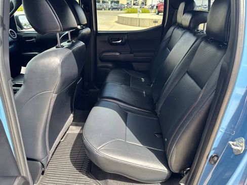 Certified 2018 Toyota Tacoma TRD Pro AWD/4WD image 26