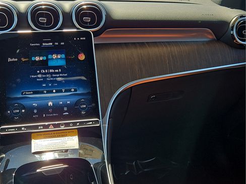 New 2026 Mercedes-Benz GLC 300 image 15