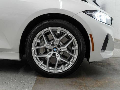 Used 2026 BMW 330i xDrive Sedan w/ Convenience Package AWD/4WD image 34