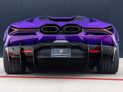 Used 2025 Lamborghini Revuelto AWD/4WD image 9
