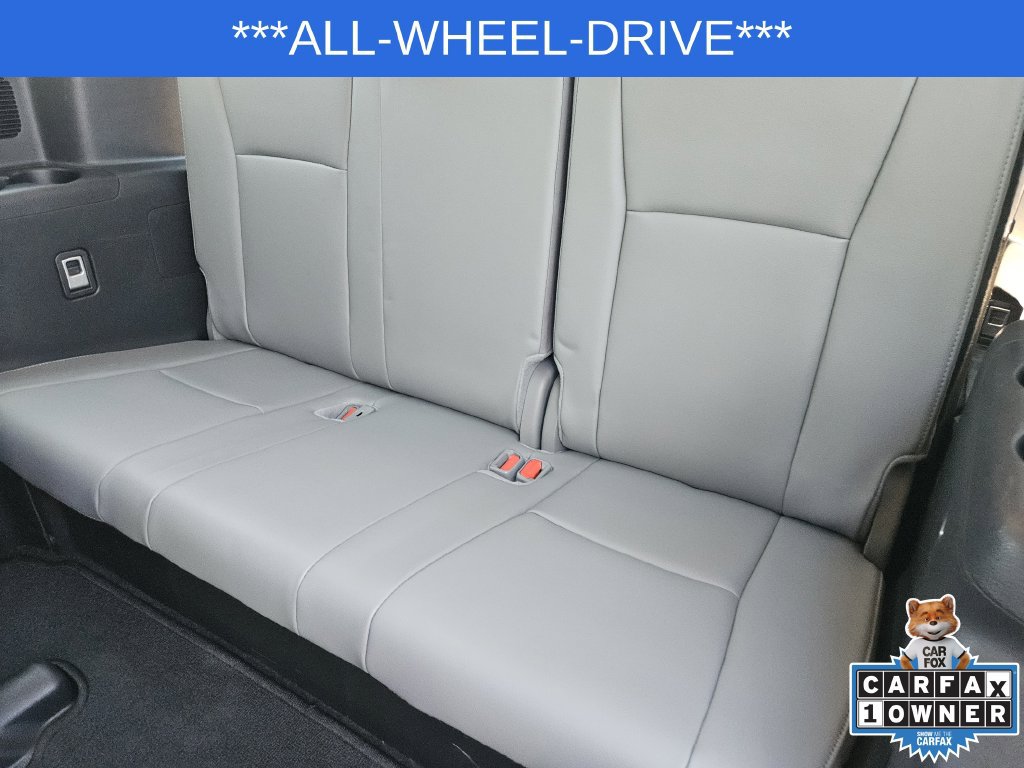 Used 2024 Toyota Highlander Platinum AWD/4WD image 32