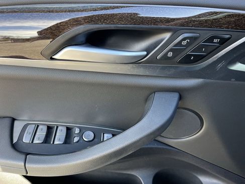 Certified 2023 BMW X4 xDrive30i w/ Premium Package image 13