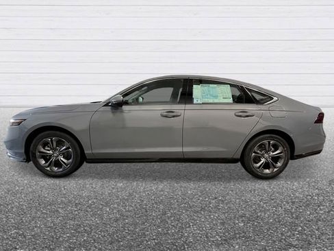 New 2026 Honda Accord EX-L image 2