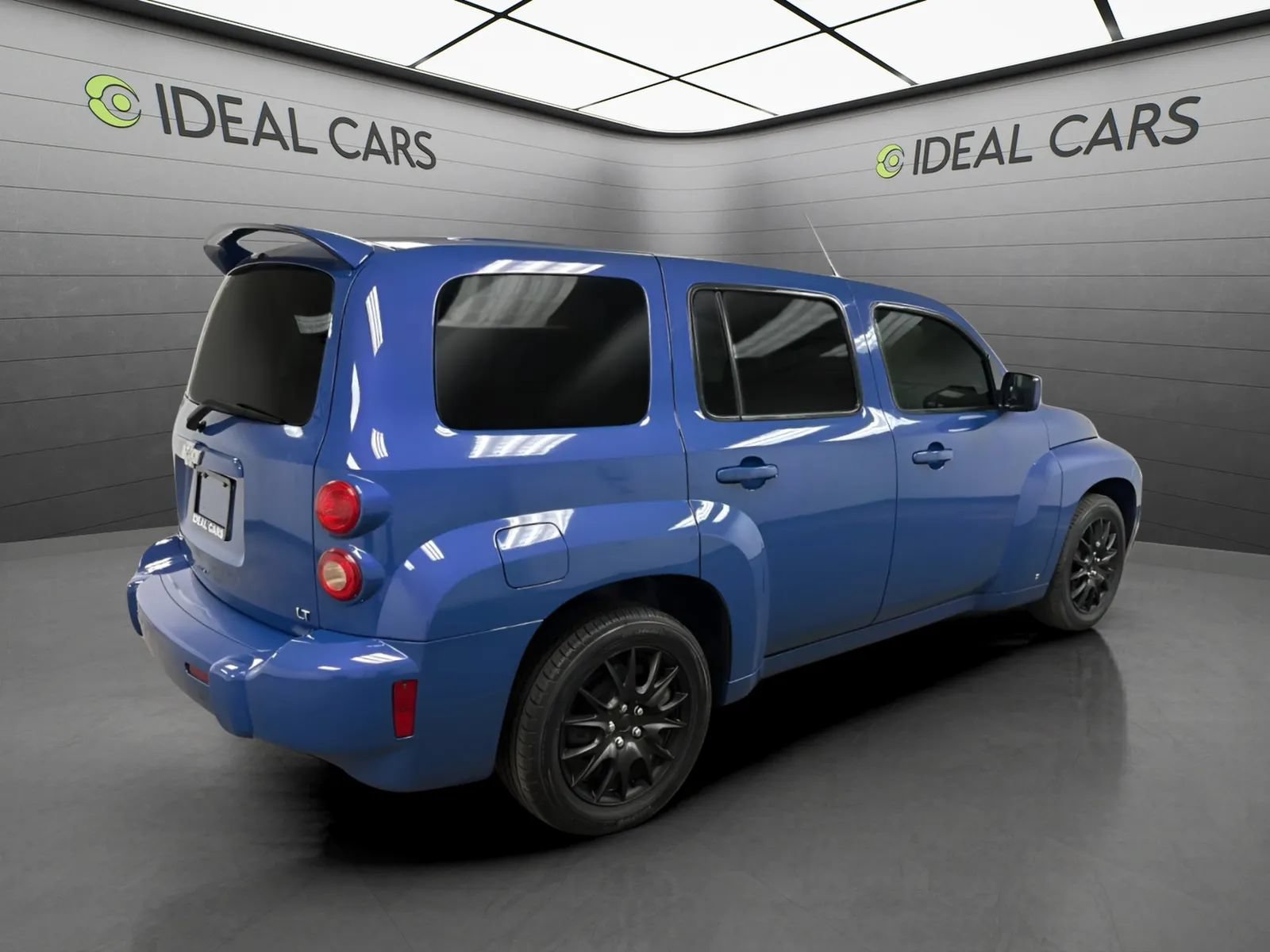 Used 2008 Chevrolet HHR LT w/ Enhanced Sound Package FWD image 5