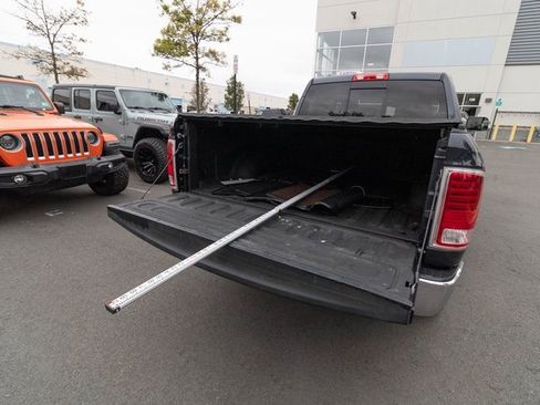 Used 2017 RAM 1500 Laramie Longhorn image 43