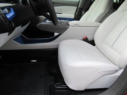 New 2026 Cadillac Optiq Sport 2 image 16