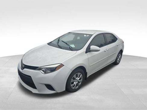 Used 2016 Toyota Corolla L image 2