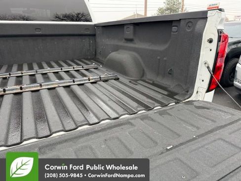 Used 2015 Chevrolet Silverado 3500 LT image 33