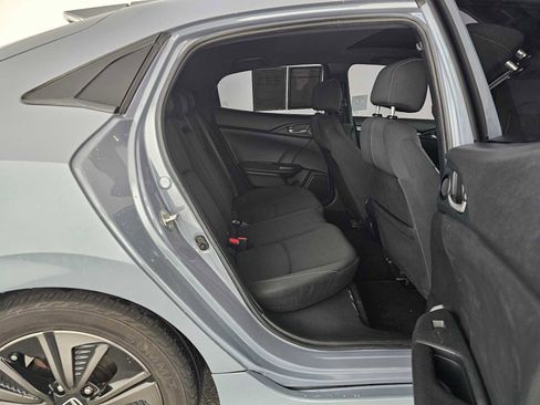 Used 2019 Honda Civic EX image 11