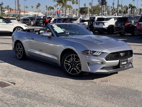 Certified 2022 Ford Mustang Premium image 2