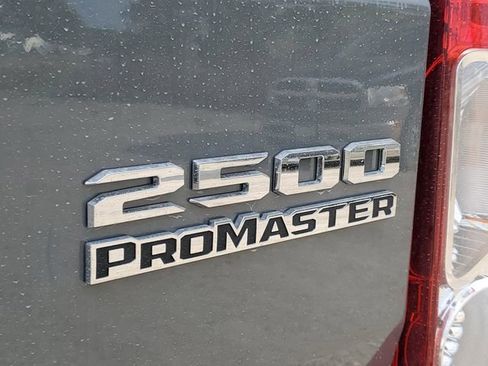 New 2026 RAM ProMaster 2500 w/ Quick Order Package 22G SLT image 7