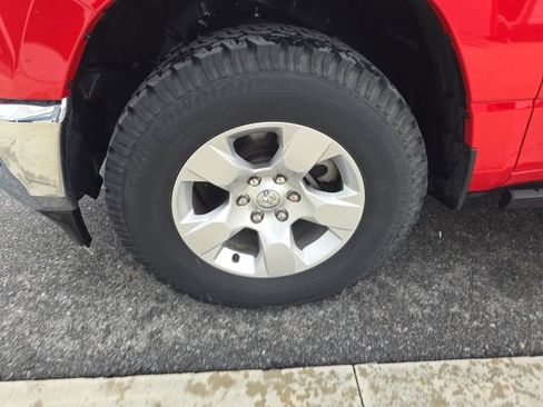 Certified 2024 RAM 1500 Big Horn AWD/4WD image 8