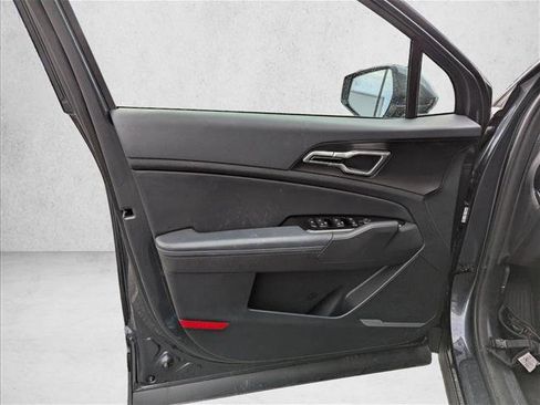 Used 2024 Kia Sportage EX image 22
