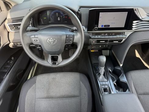 Used 2025 Toyota Camry LE FWD image 12
