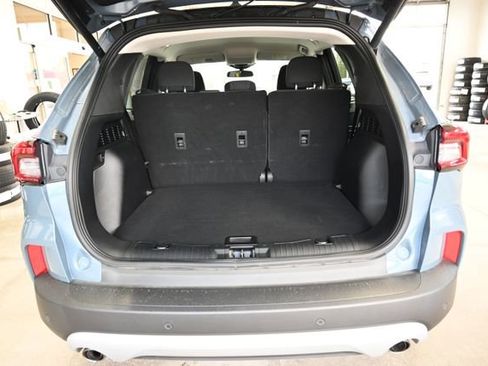 Used 2023 Ford Escape Active w/ Tech Pack #2 AWD/4WD image 29
