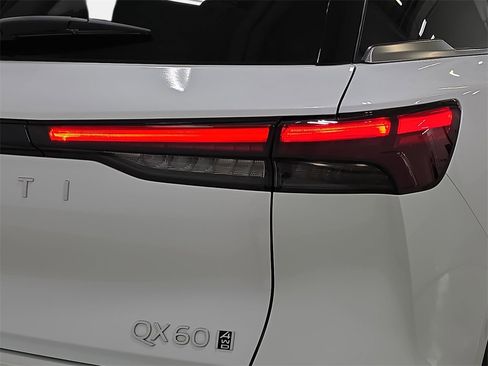 Certified 2026 INFINITI QX60 Luxe w/ Cargo Package image 31