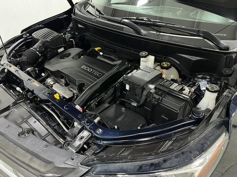 Used 2020 Chevrolet Equinox LT image 26